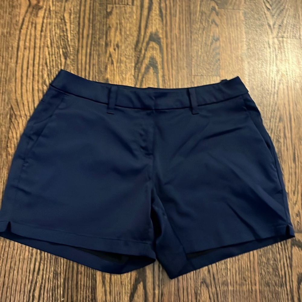 PGA Tour 4” Inseam Navy Women’s Golf Shorts Size 2